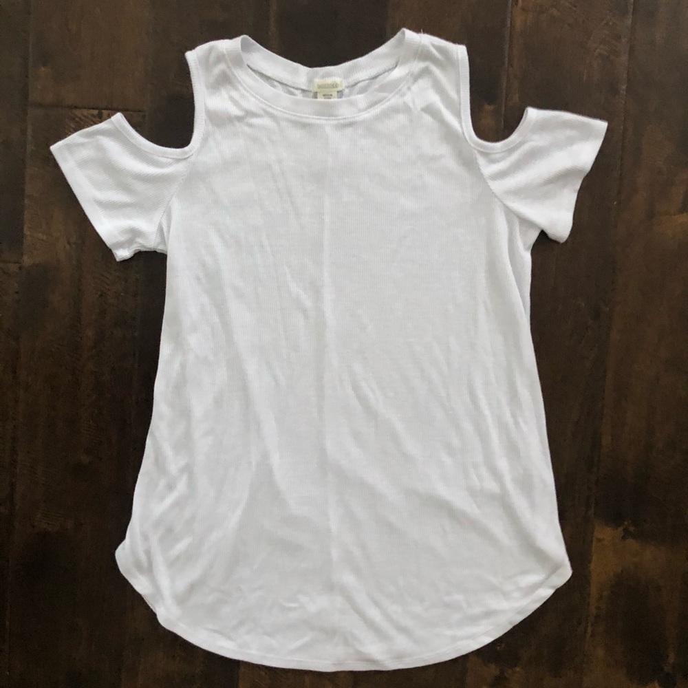 Bozzolo Cold Shoulder Top